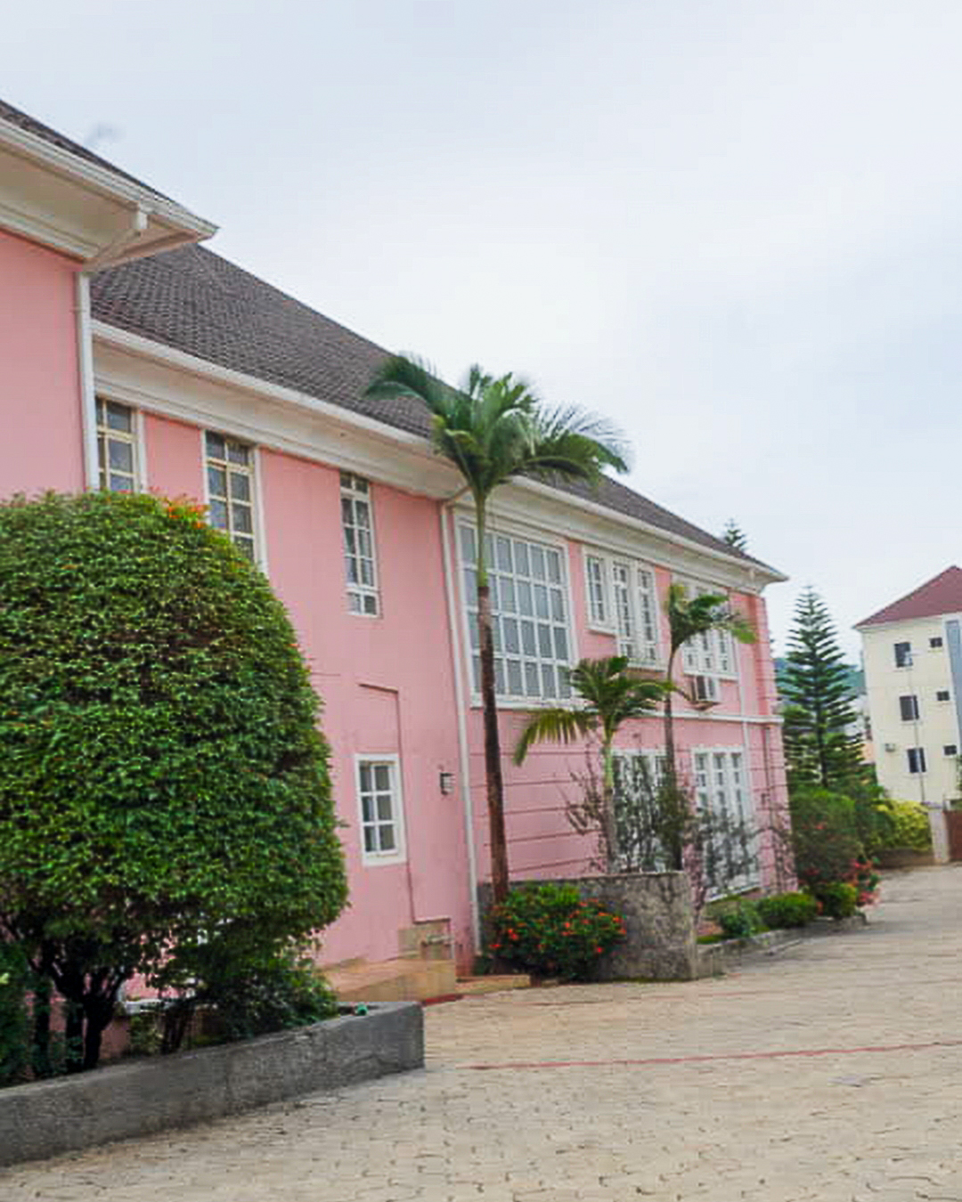 Luxury 12-Bedroom Mansion for Sale in Asokoro