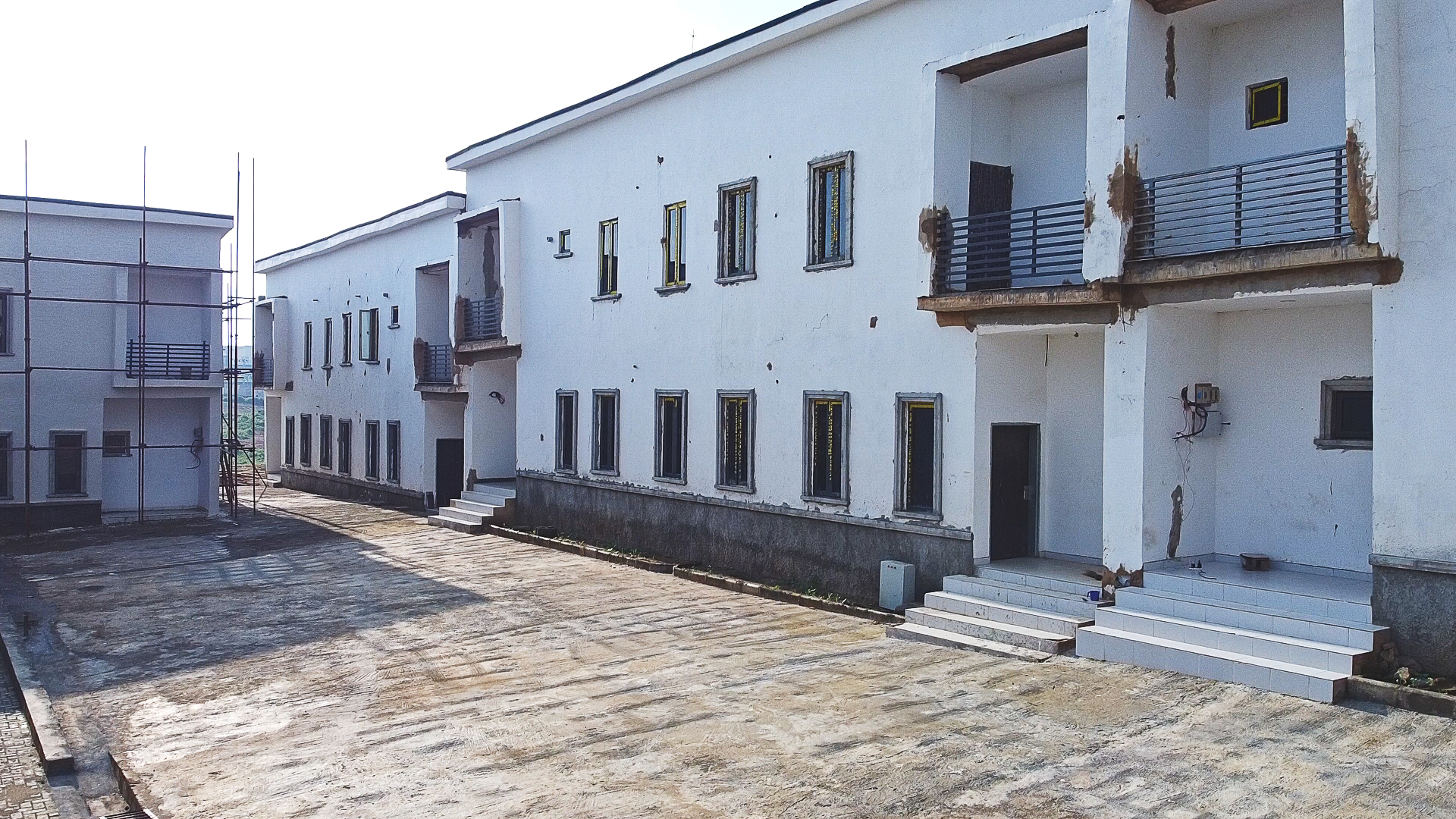 Timeline 5_01_00_00_00 Luxury 4-Bedroom Terrace Duplex for Sale in Lifecamp